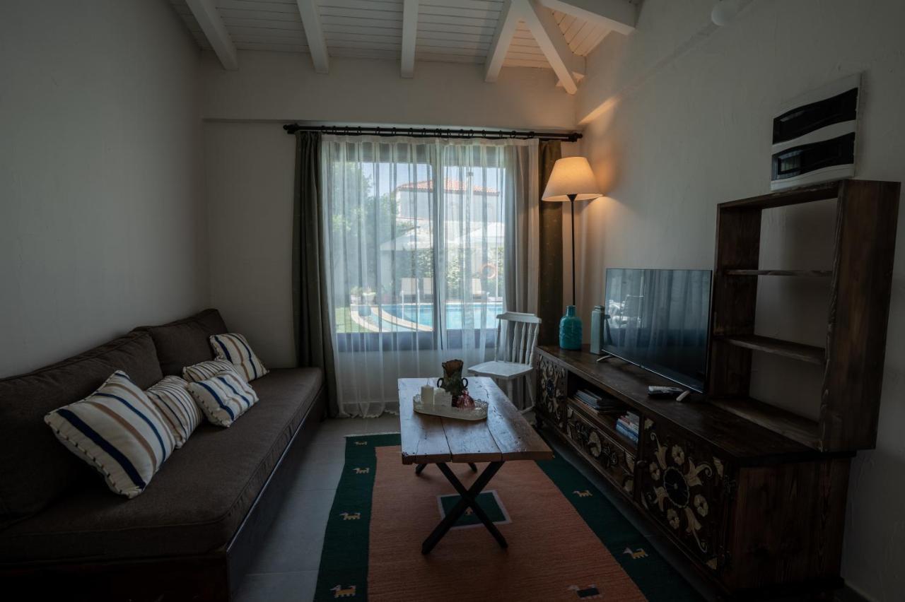 Sedirli Ev Hotel Alacati Exterior foto